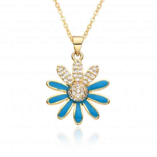 This is a fashionable and timeless necklace with a light luxury and delicate Daisy flower Settings. It is a versatile and trendy collarbone chain for female Internet celebrities This is a fashionable and timeless necklace with a light luxury and delicate Daisy flower Settings. It is a versatile and trendy collarbone chain for female Internet celebrities