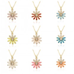 This is a fashionable and timeless necklace with a light luxury and delicate Daisy flower Settings. It is a versatile and trendy collarbone chain for female Internet celebrities