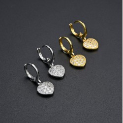 Cross-border European and American trade diamond-encrusted zircon CZ heart-shaped peach earrings, women's earrings, elegant and refined women's earrings in stock wholesale