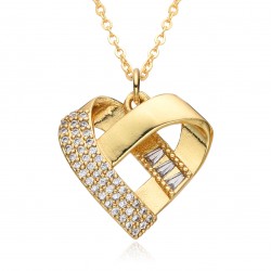 A cross-border bestseller with a niche and light luxury style, this 18K gold-plated copper pendant necklace with slightly zircon pearl inlays and hollow heart designs